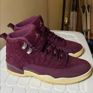 Jordan 12 Retro Bordeaux